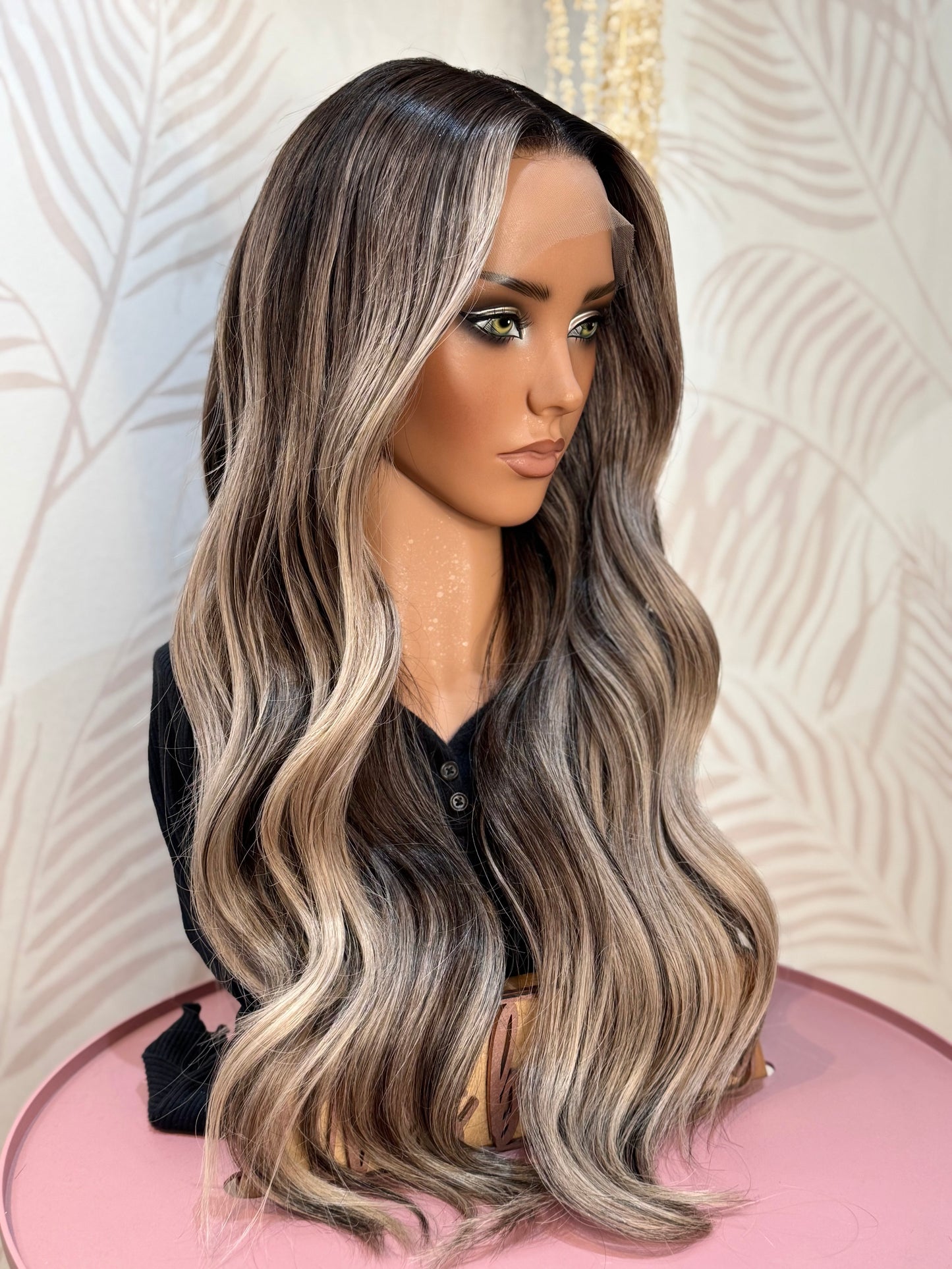 Luxe Chocolate Brown + Cool Beige Balayage Highlights