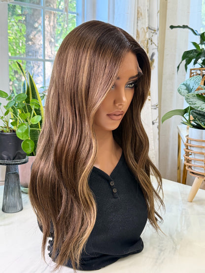 READY TO SHIP / brunette sun-kissed dimensional 20” Small Cap