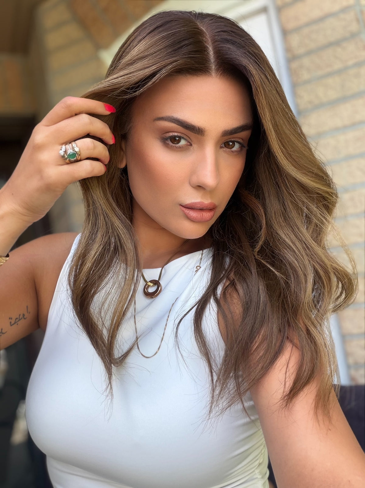 READY TO SHIP / brunette sun-kissed dimensional 20” Small Cap